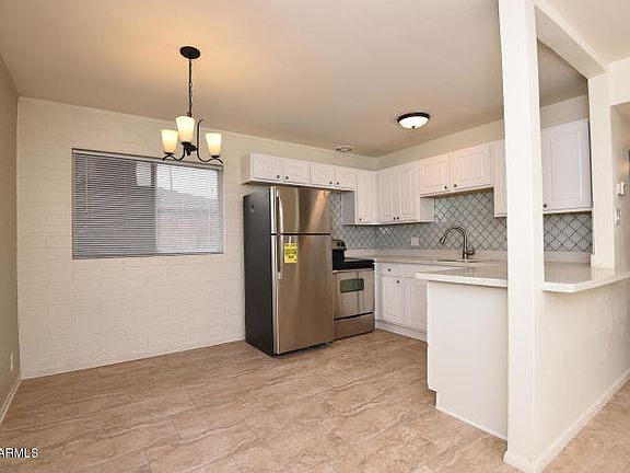 3rd image of 2503 E Clarendon Ave APT 1
