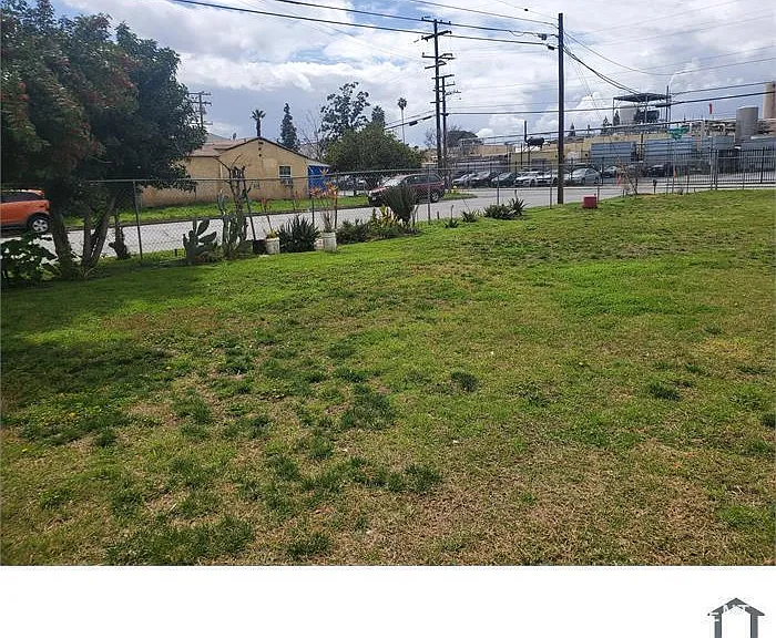 1171 Perris St #3 — Photo 14