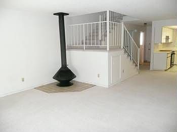 3rd image of 447 N Hayden Bay Dr
