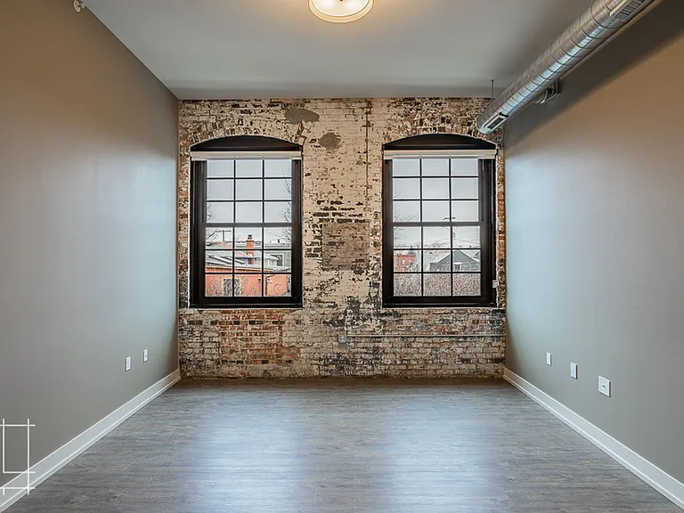 180 Detroit Ave — Photo 19