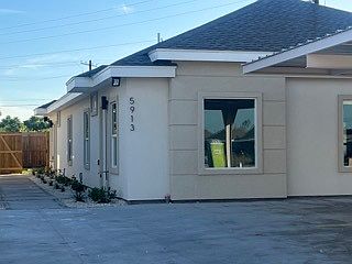 1st image of 5913 Puffin St #3