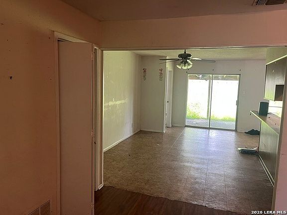 4th image of 4706 CASA BELLO ST