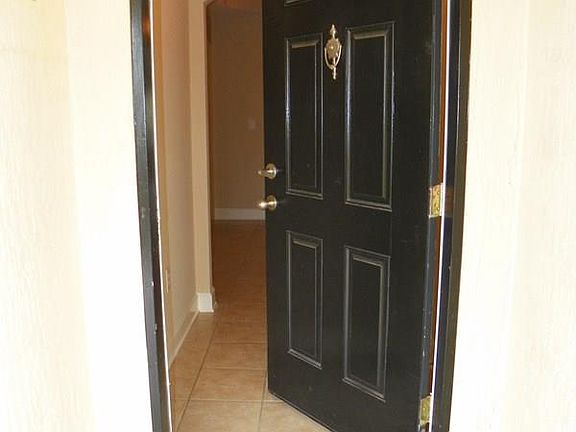 3rd image of 100 Bella Harbor Ct Unit 109