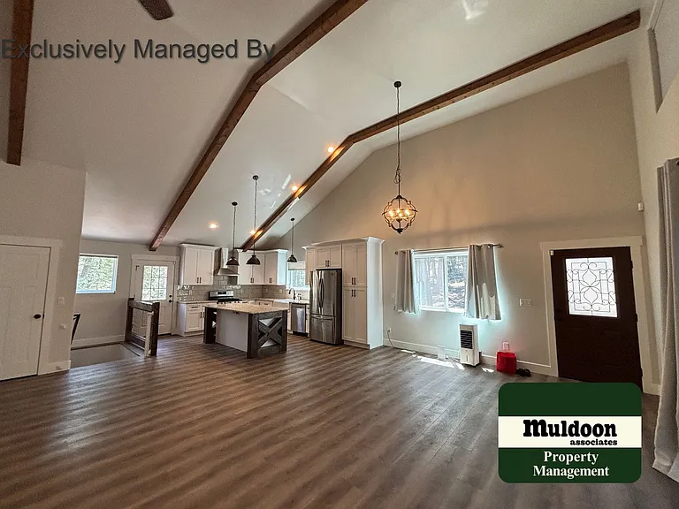 294 Southpark Rd — Photo 16