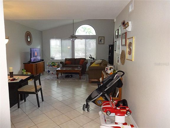 2nd image of 505 Via Del Oro Dr Unit 101