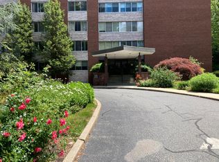 22 Chestnut Pl APT 107, Brookline, MA 02445