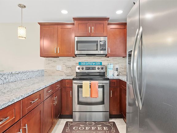 4th image of 1511 SE 15 Court #304