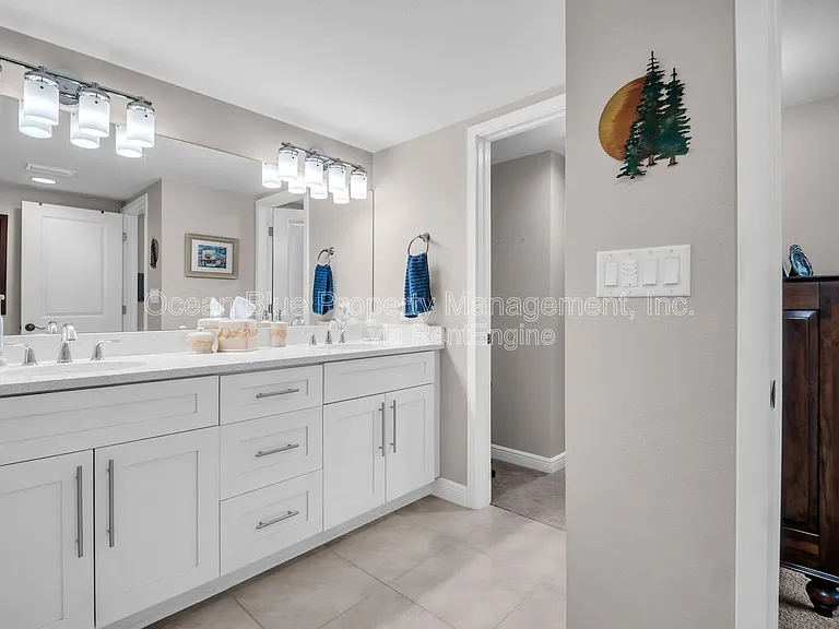 223 Island Way #7F — Photo 25