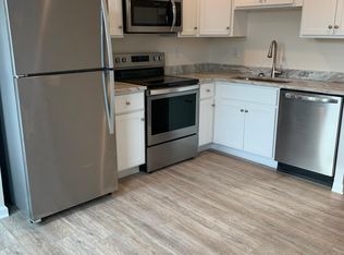 280 E Queen St APT B, Chambersburg, PA 17201