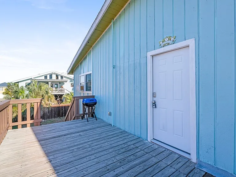 1 Lauderdale Dr — Photo 18