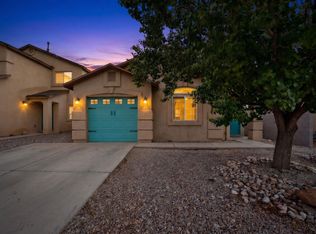 6119 Cyonus Ave NW, Albuquerque, NM 87114