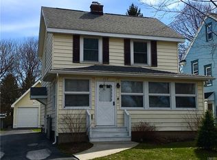 319 Ridgewood Dr, Syracuse, NY 13206