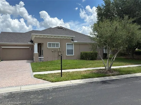 27325 Mistflower Dr, Zephyrhills, FL 33544