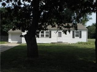 156 Spencer Dr, Peculiar, MO 64078