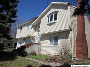 5 Queens Ct, Lakewood, NJ