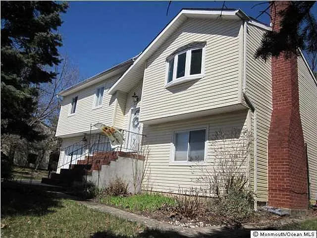 5 Queens Ct photo 1