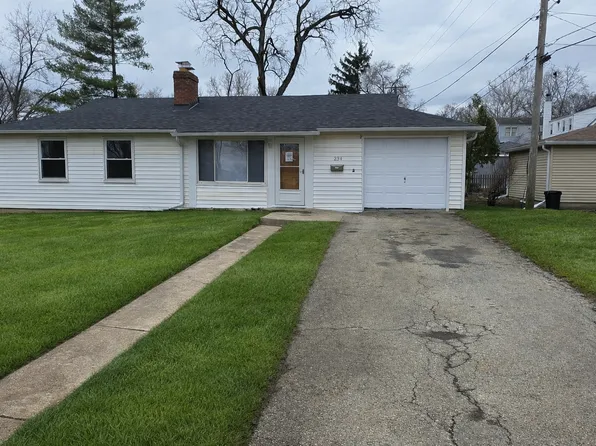 234 N Knollwood Dr, Wheaton, IL 60187