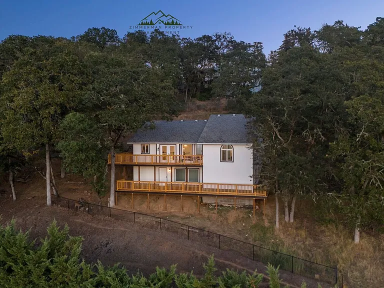 1485 SE Parkwood Dr — Photo 46