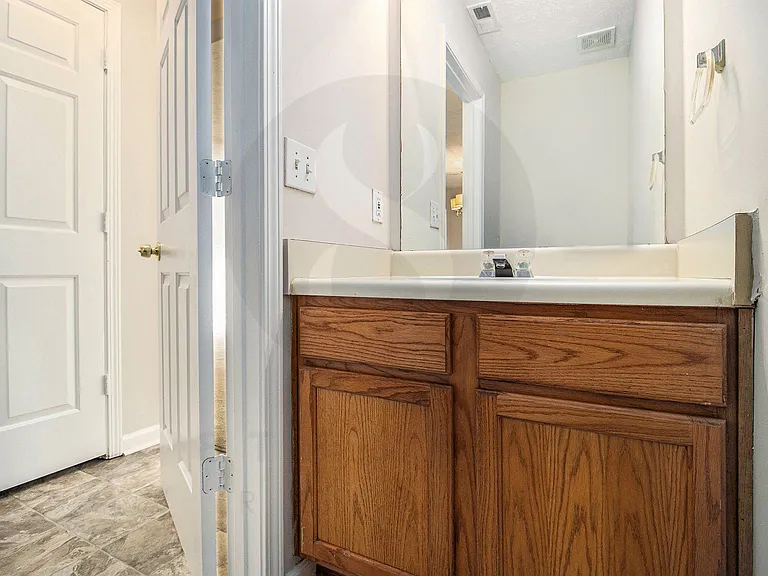 5570 Fair Creek Way — Photo 21