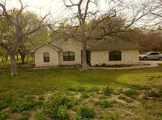 318 Ridge Creek Rd, Waxahachie, TX 75167
