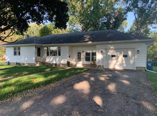 208 S Taylor St, Arlington, IL 61317