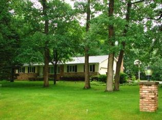 5101 Chestnut Ridge Rd, Cedar Rapids, IA 52411