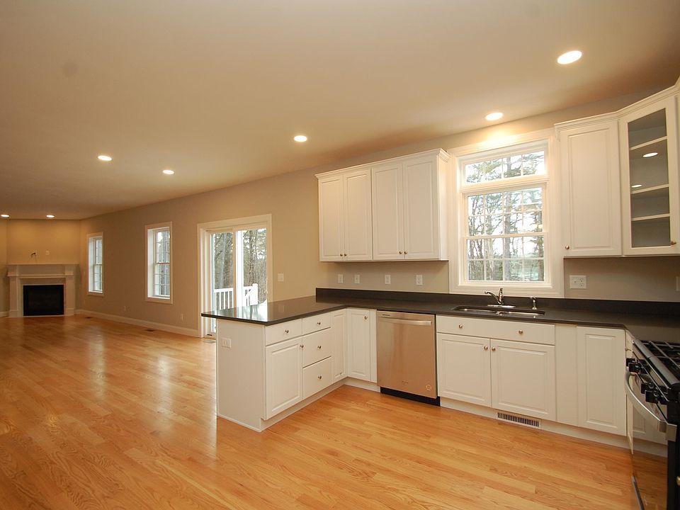 22 Constance Street UNIT 104, Merrimack, NH 03054 Zillow