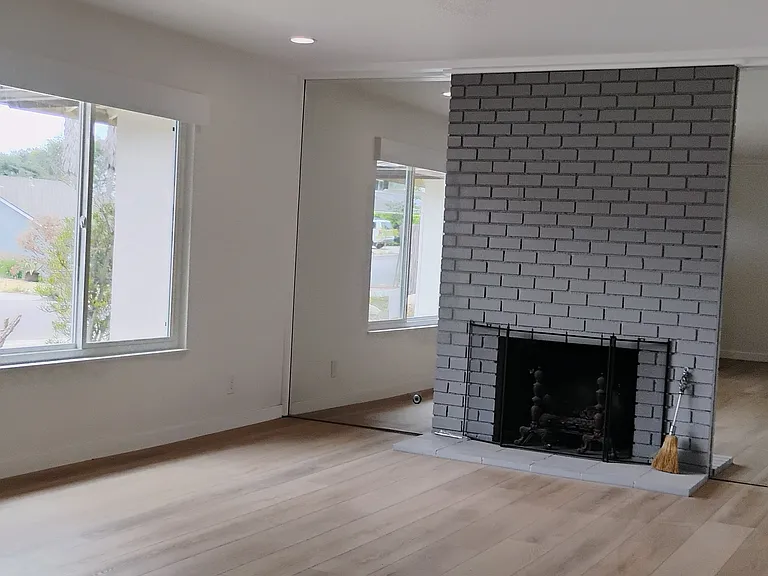 749 Dorado Dr — Photo 1