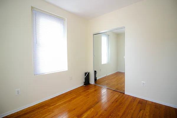 Rented by Winzone Realty Inc | media 9