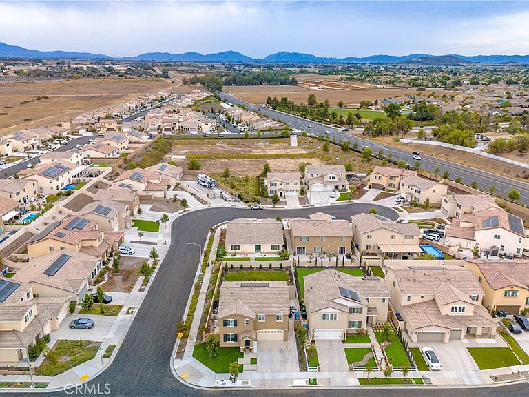 33063 Table Rock Dr — Photo 49