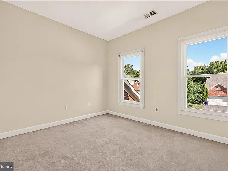 6430 Bellevue Pl — Photo 28