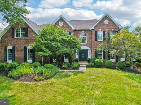 42 Christopher Dr, Princeton, NJ 08540