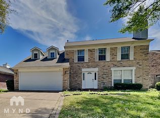 18111 Brooknoll Dr, Houston, TX 77084