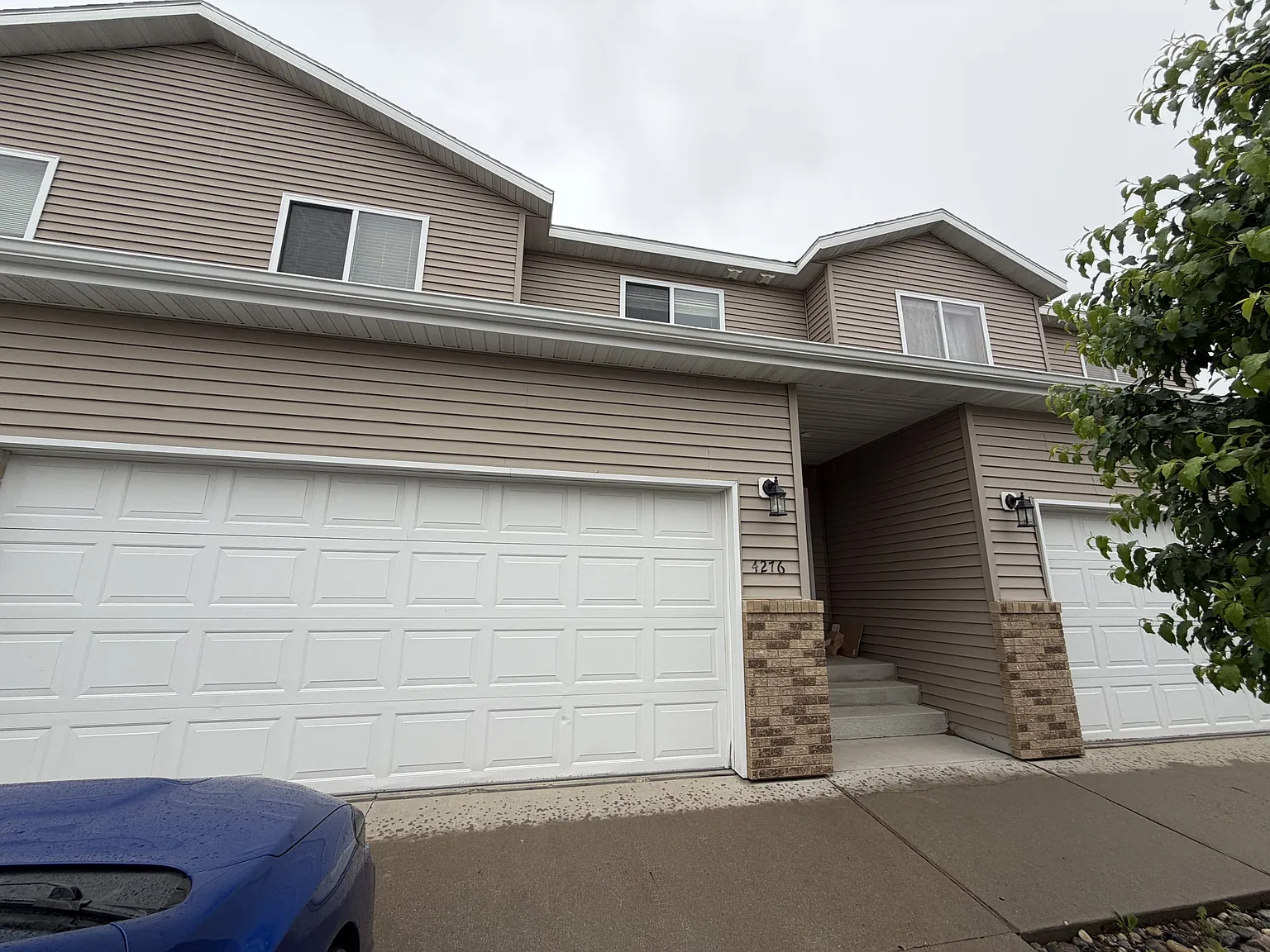 4276 Estate Dr S - 1 — Photo 1