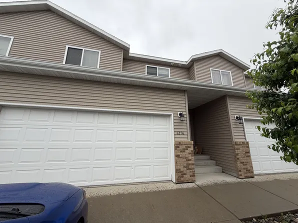 4276 Estate Dr S, Fargo, ND 58104