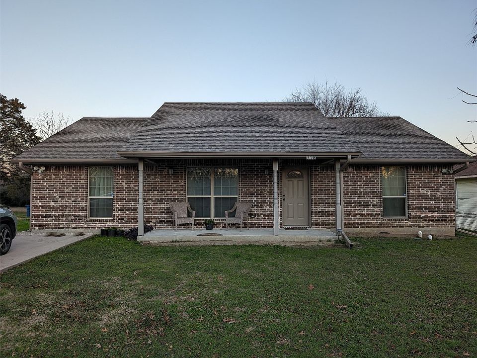 1st image of 2603 Navarro Dr