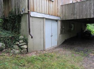 150 Kinney Rd, Amston, CT 06231