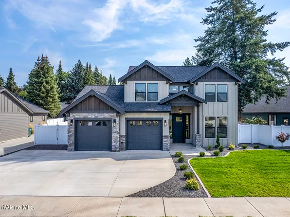 9092 N Raintree Ln, Hayden Lake, ID 83835