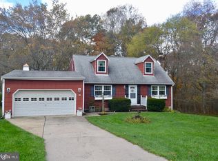 202 Surrey Ct, Westminster, MD 21157