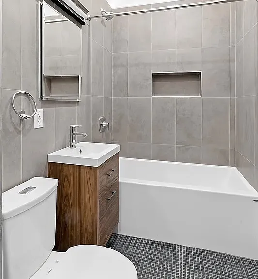 374 Court St #2/2 — Photo 8