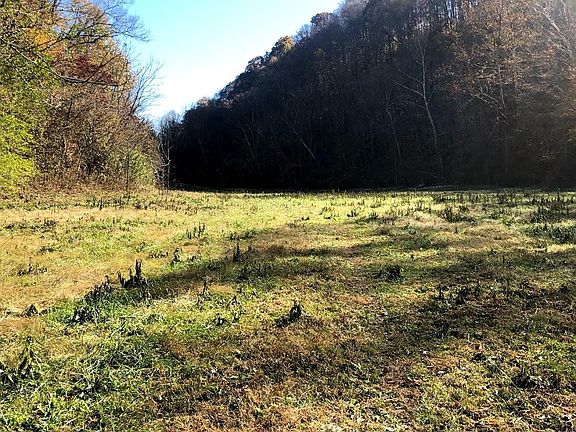 3rd image of 160 Bridge Rd