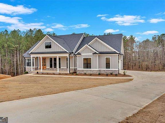 2nd image of 25 Everwood Ct