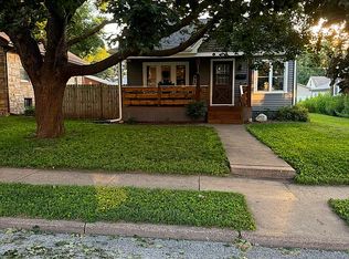 2224 Davie St, Davenport, IA 52804