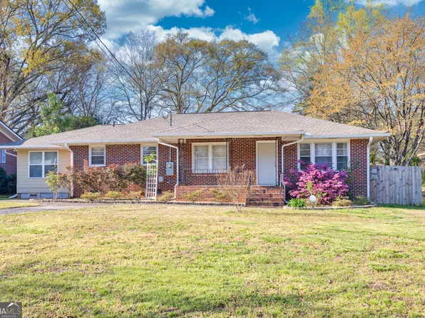 116 Lake Forest Dr, Elberton, GA 30635