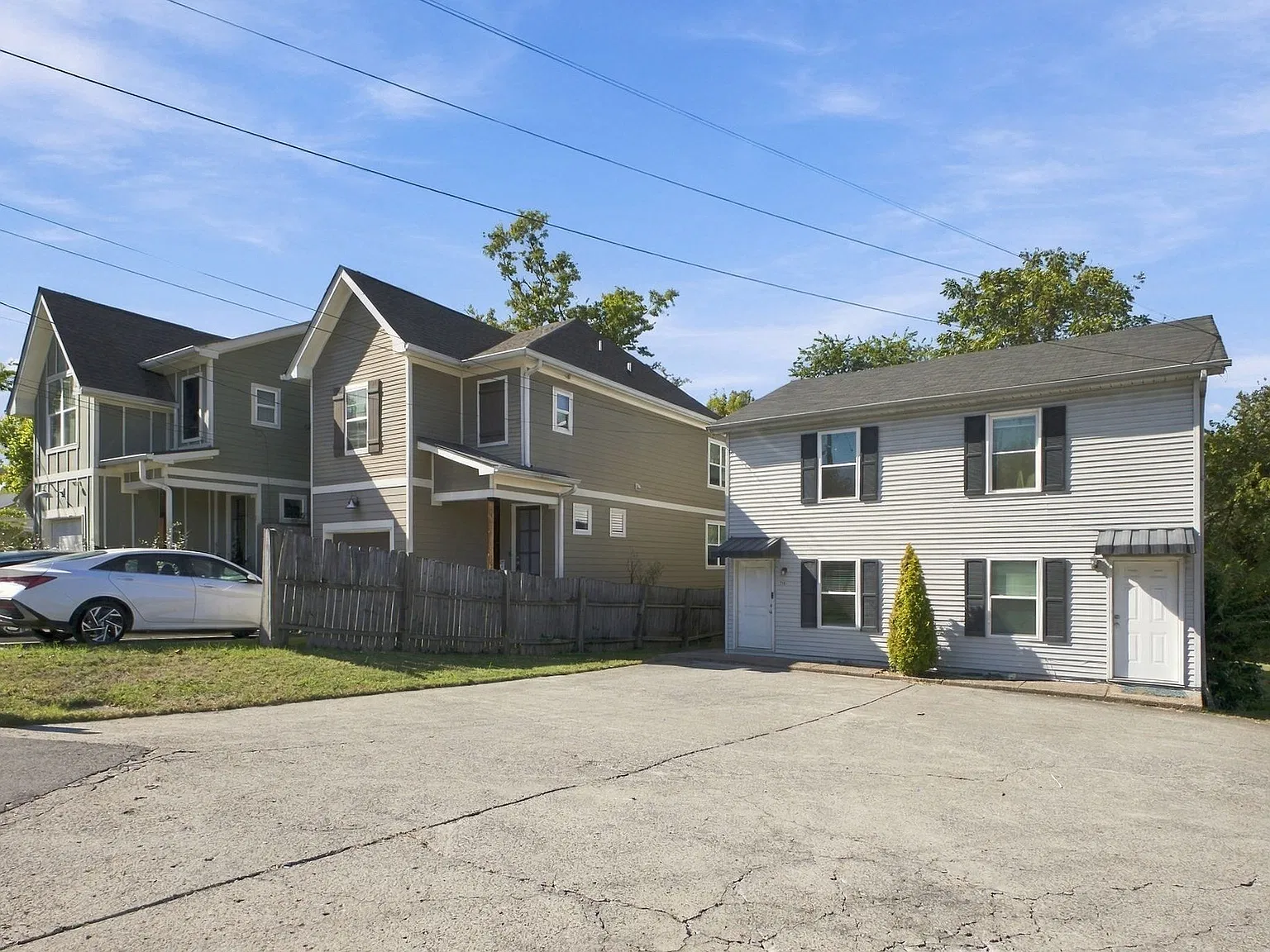 2 bed, 1.5 bath, 840 sqft, $1,495 — Photo 4