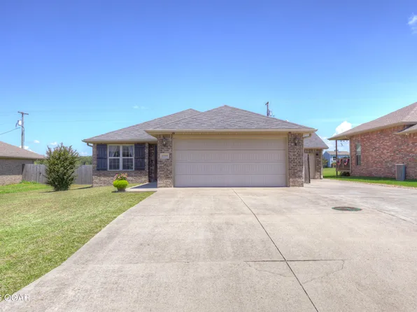 1253 Matthew Cir, Webb City, MO 64870