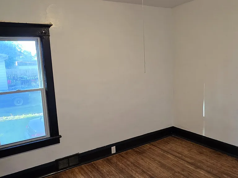 139 Durham Ave #1 — Photo 18