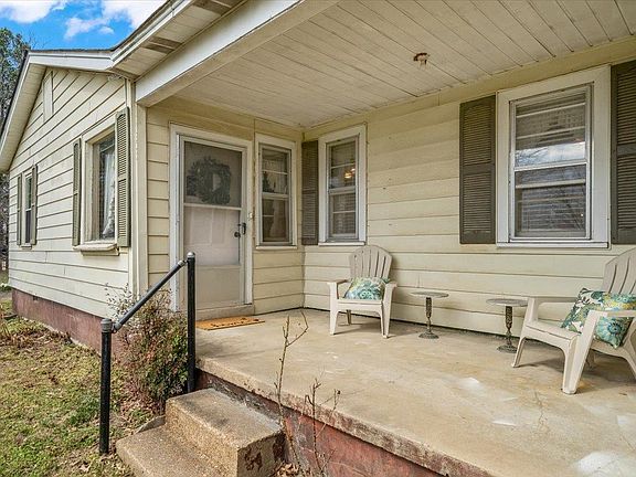 5th image of 2972 Russell Bond Rd