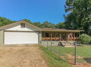 1155 Black Creek Rd, Columbus, MS 39705