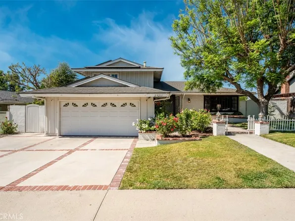 25211 Hartog St, Laguna Hills, CA 92653